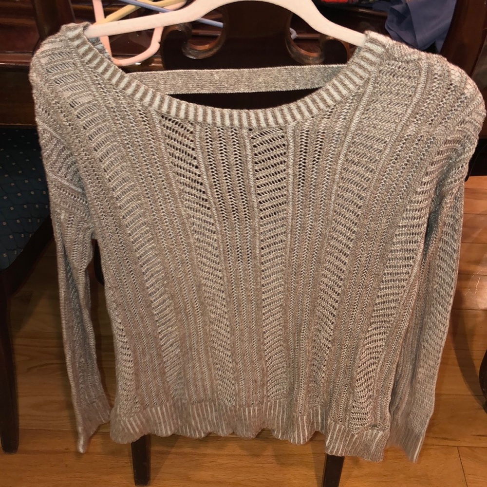 Cute sweater- tan pretty back
